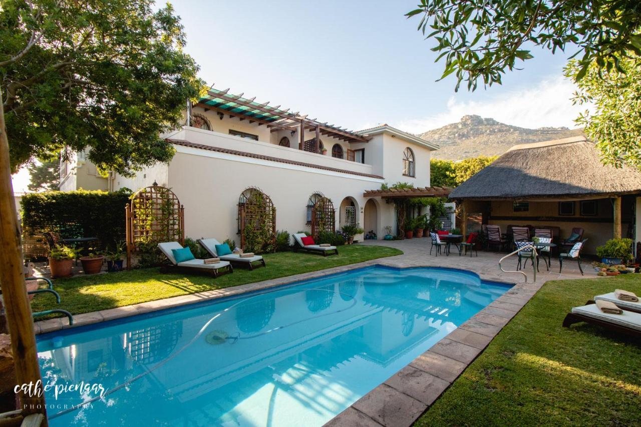 A Tuscan Villa Guest House Fish Hoek Ngoại thất bức ảnh